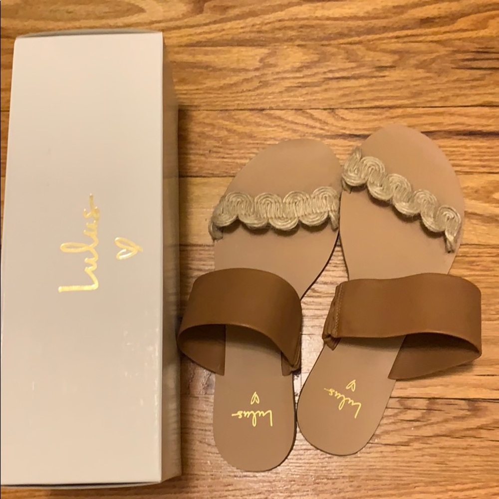 Never worn Lulu’s sandals